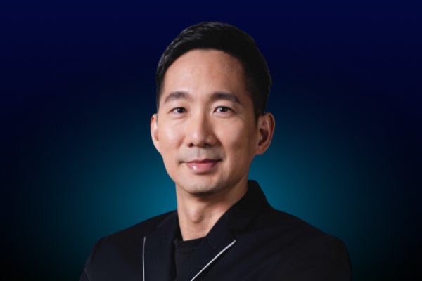Mr Justiin ANG (Moderator)